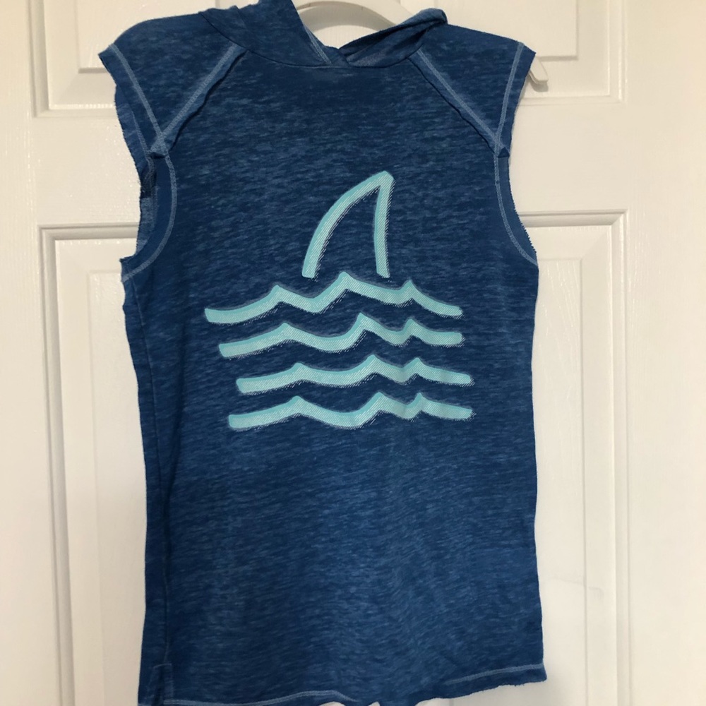 Boys sleeveless shirt